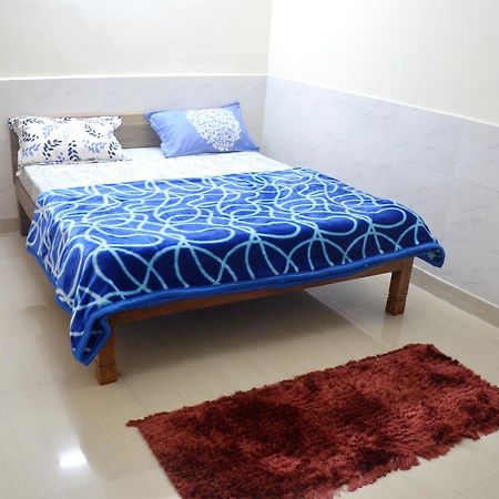 Shiv Shakti Guest House Грейтър Нойда Екстериор снимка