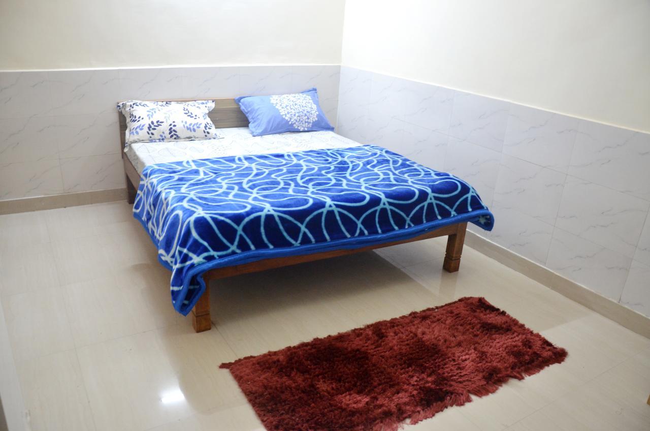 Shiv Shakti Guest House Грейтър Нойда Екстериор снимка