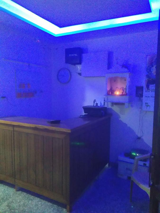 Shiv Shakti Guest House Грейтър Нойда Стая снимка